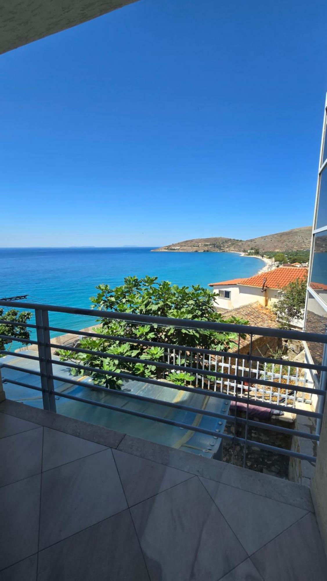 Sunset Apartment Qeparo